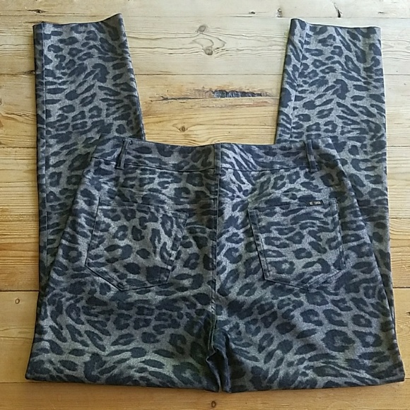 E39 by Eric Denim - E39 By Eric Leopard Print Skinny Jeans Size 10